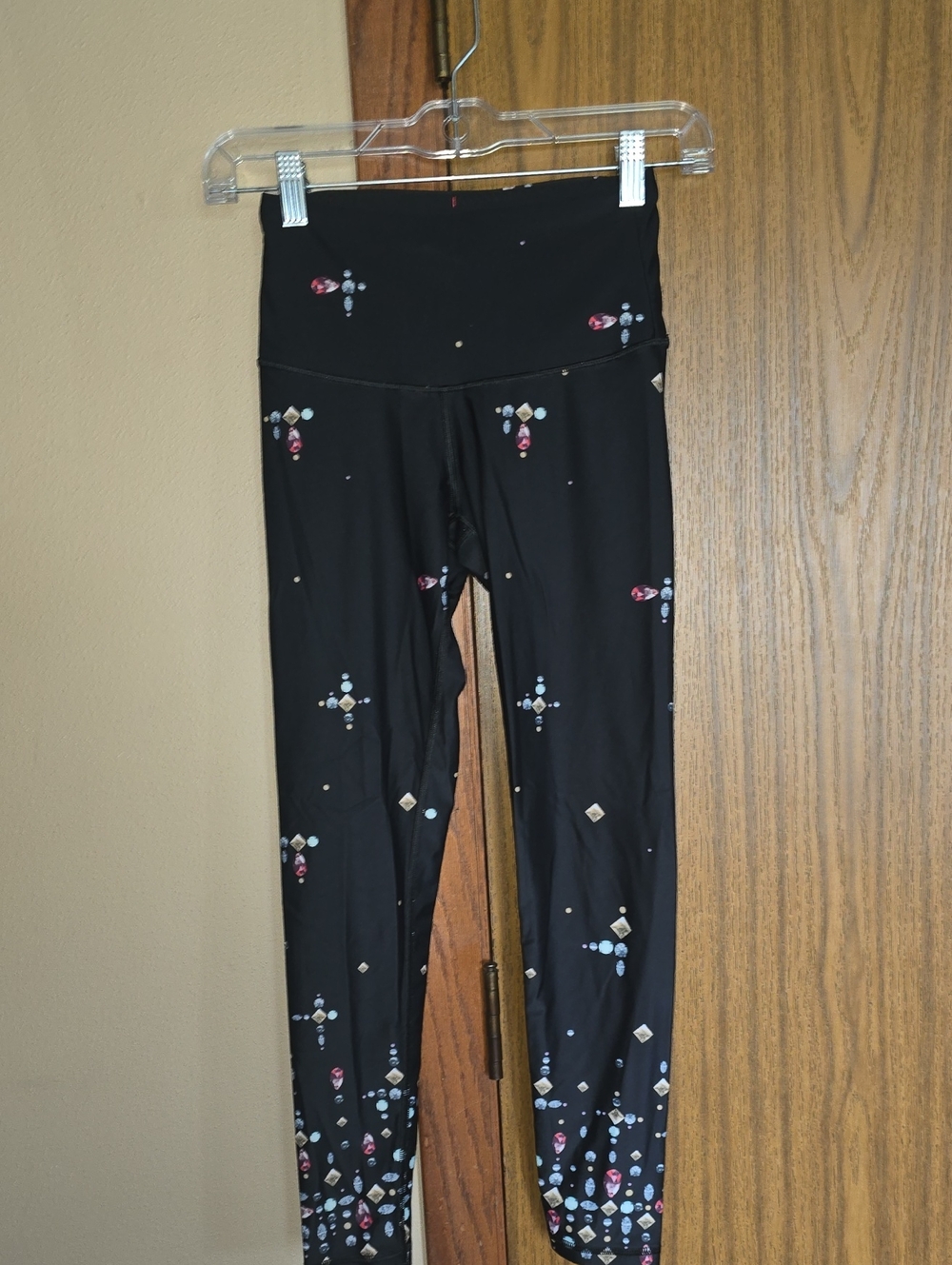 Women's Black High-Waist Leggings with Jewel Motif